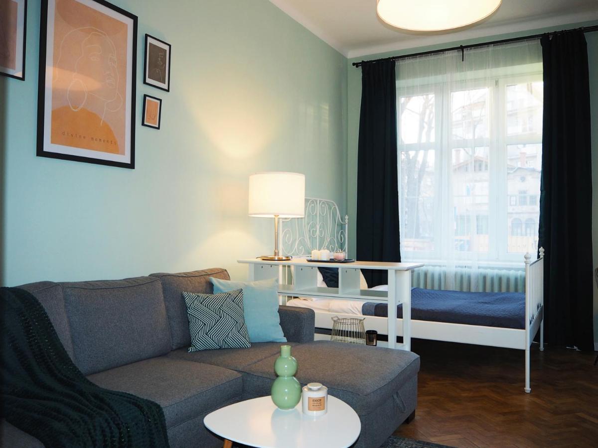 شقة Wawelove Kossak Apt 1 Min To Royal Wawel Castle! Free Parking كراكوفيا المظهر الخارجي الصورة
